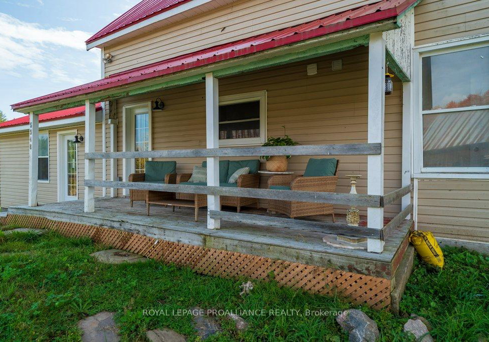 5948-ardoch-road-north-frontenac-ontario-x12985244