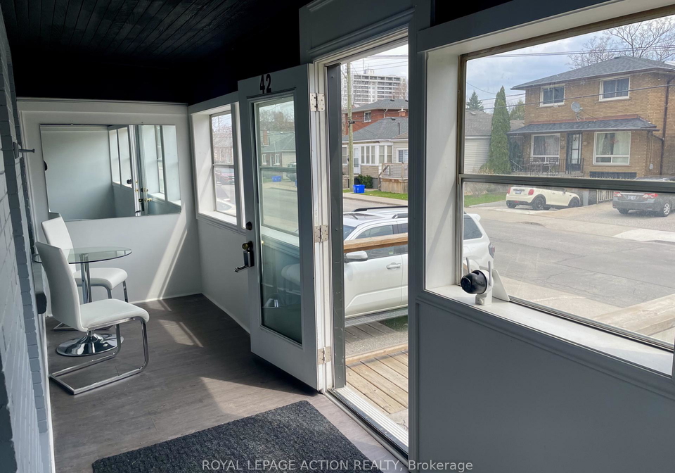 42-east-31st-street-hamilton-ontario-x12985322