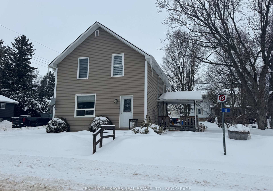 11-james-st-street-lansdowne-village-ontario-x12985466