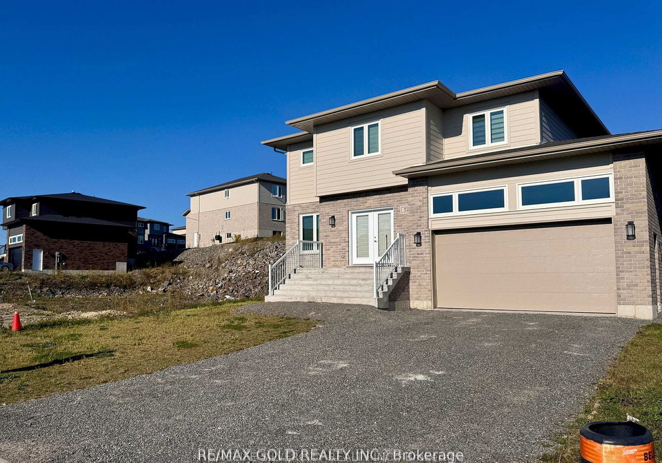 520-bonaventure-court-e-greater-sudbury-ontario-x12985510