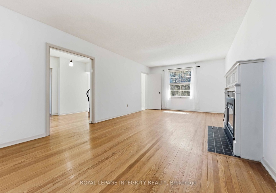 1842-playfair-drive-ottawa-ontario-x12985952