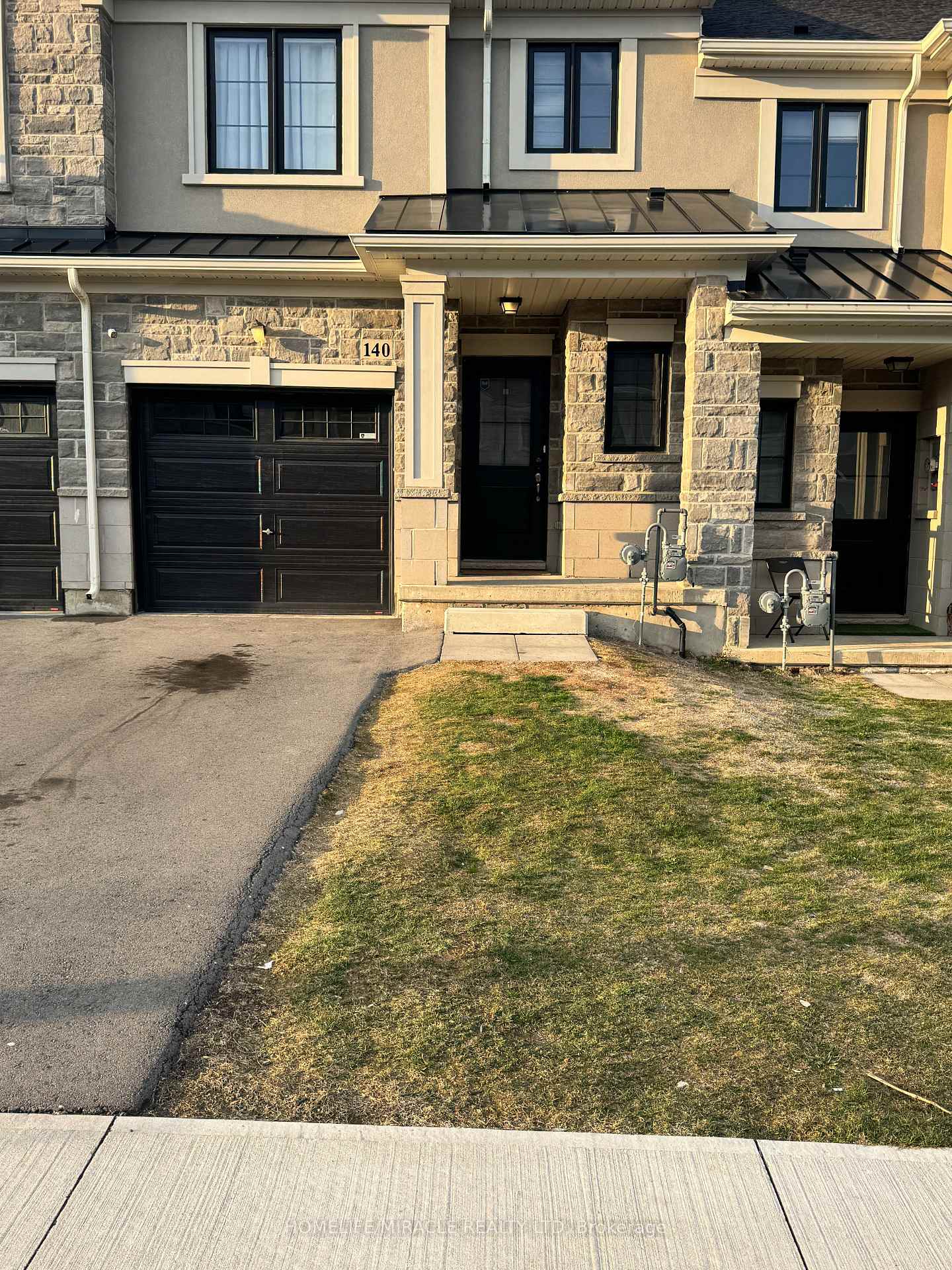 140-aquasanta-crescent-hamilton-ontario-x12985988