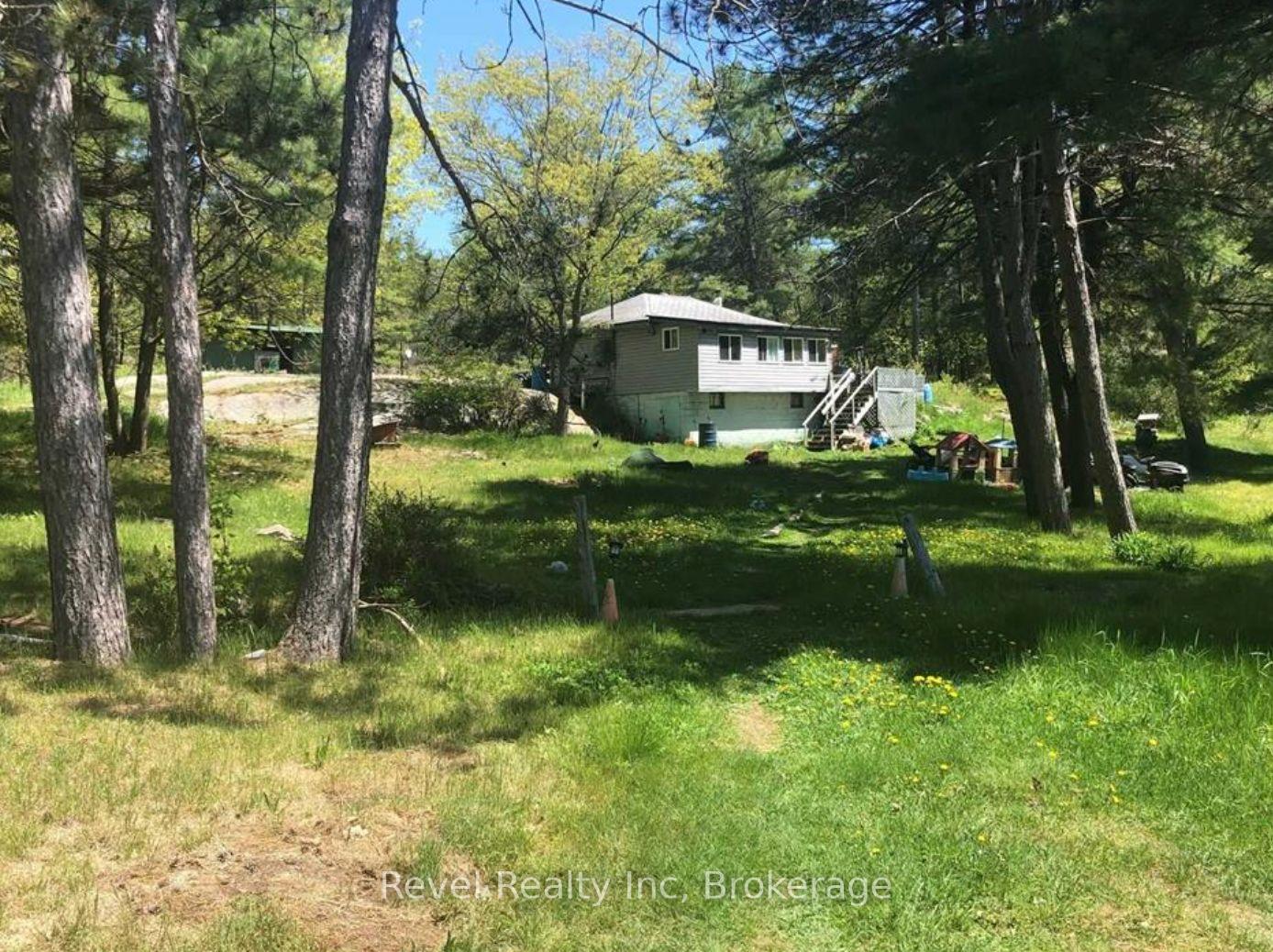 42-wawanaisa-road-carling-ontario-x12986404
