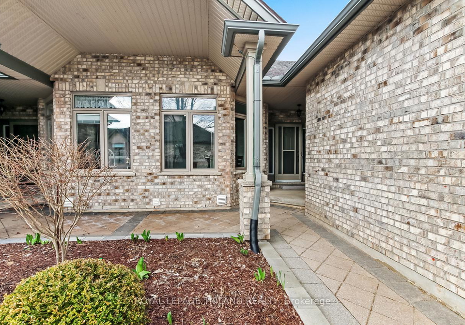 44-edgevalley-road-london-east-ontario-x12986454