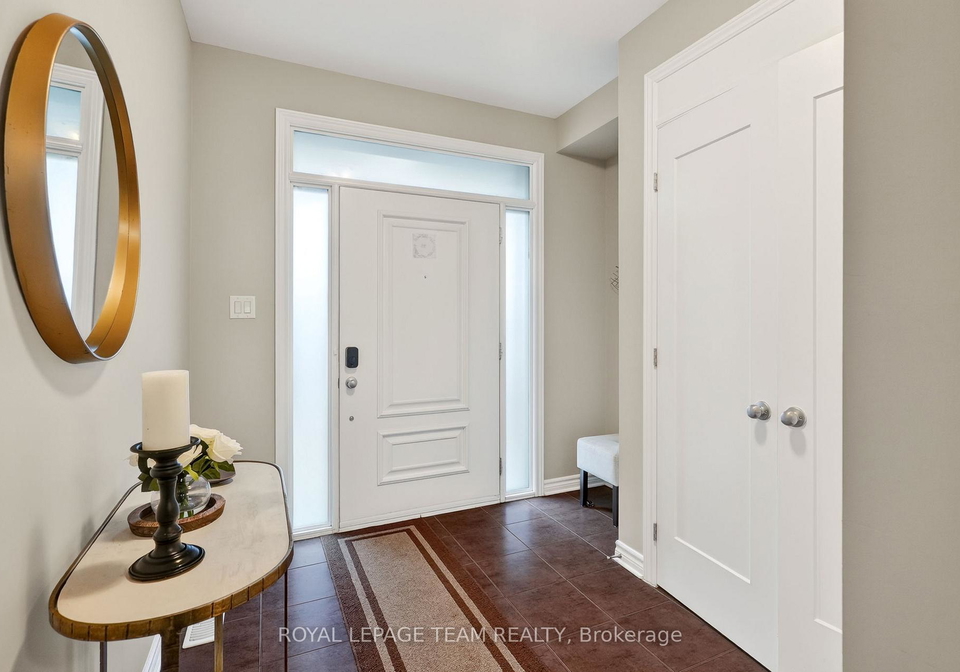 216-helen-rapp-way-ottawa-ontario-x12986558