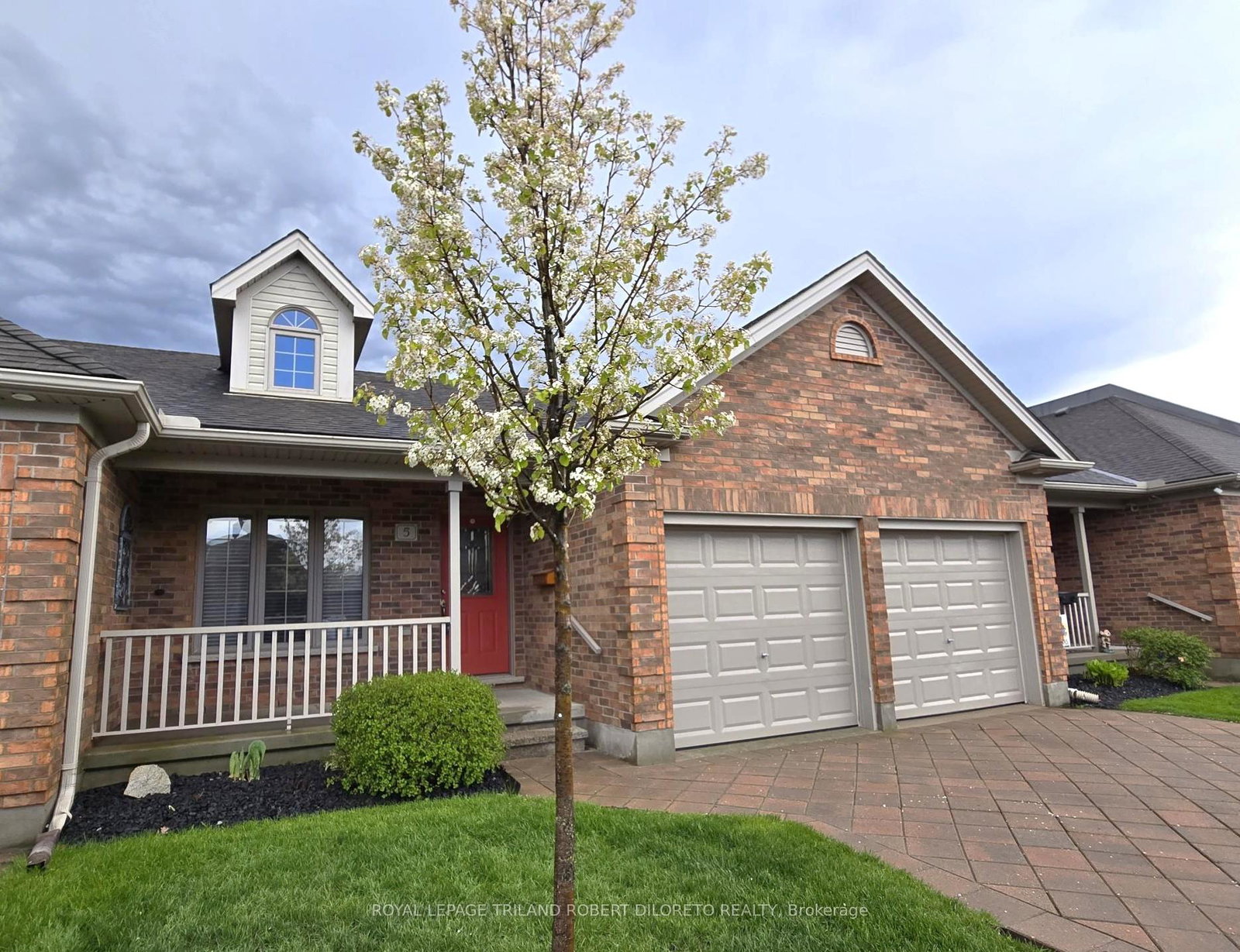 foxhollow-drive-thames-centre-ontario-x12986638