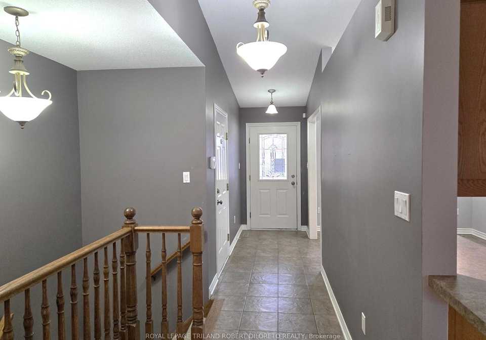 foxhollow-drive-thames-centre-ontario-x12986638
