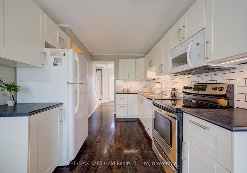 121-university-avenue-e-waterloo-ontario-x12986688
