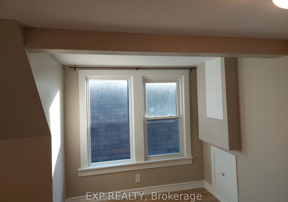 148-gibson-avenue-hamilton-ontario-x12987174