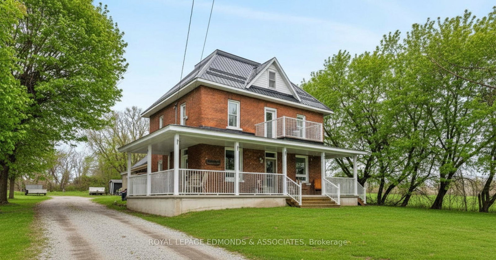 2061-kerr-line-whitewater-region-ontario-x12987358