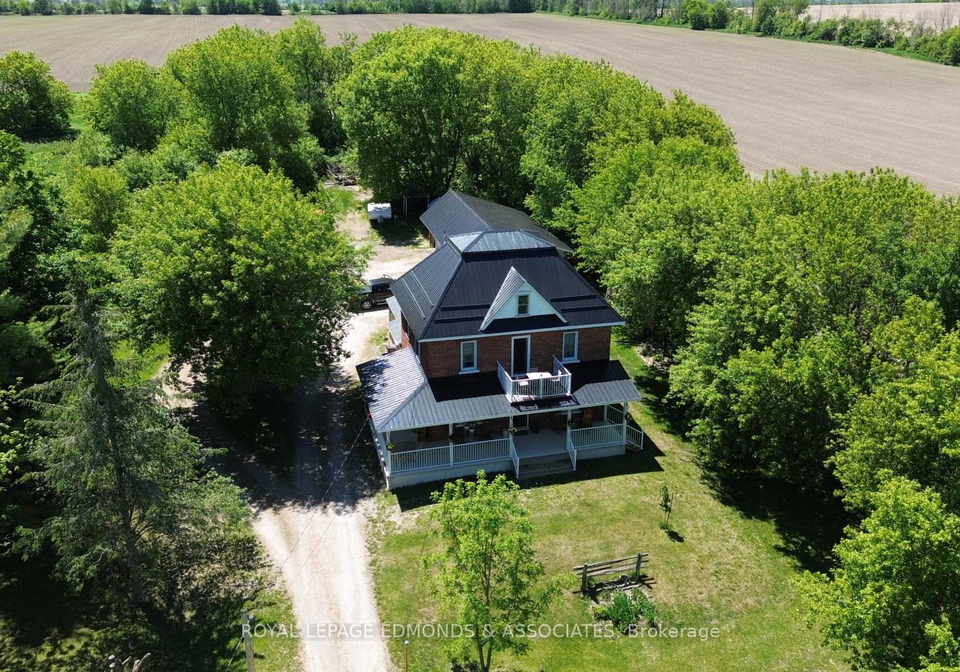 2061-kerr-line-whitewater-region-ontario-x12987358