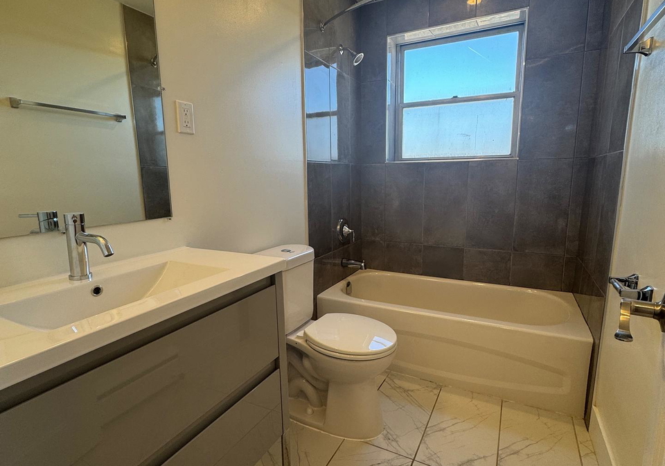 75-high-street-london-south-ontario-x12987472