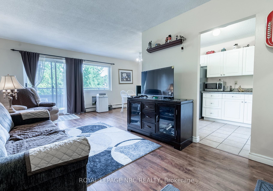 242-oakdale-avenue-st-catharines-ontario-x12988012