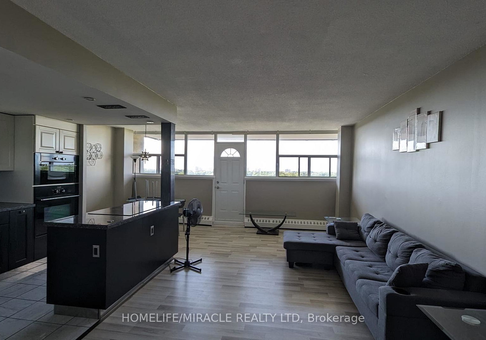 215-glenridge-avenue-st-catharines-ontario-x12988118