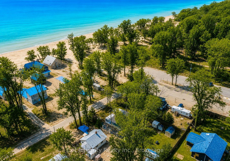 2-beach-avenue-norfolk-ontario-x12988394