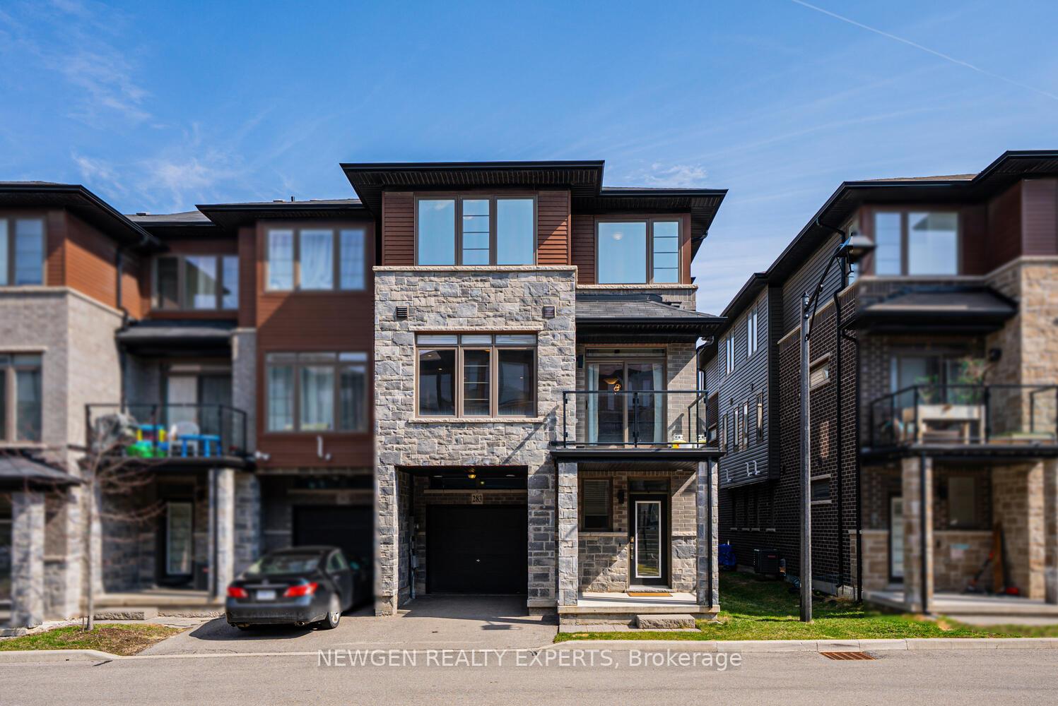 30-times-square-boulevard-hamilton-ontario-x12988474
