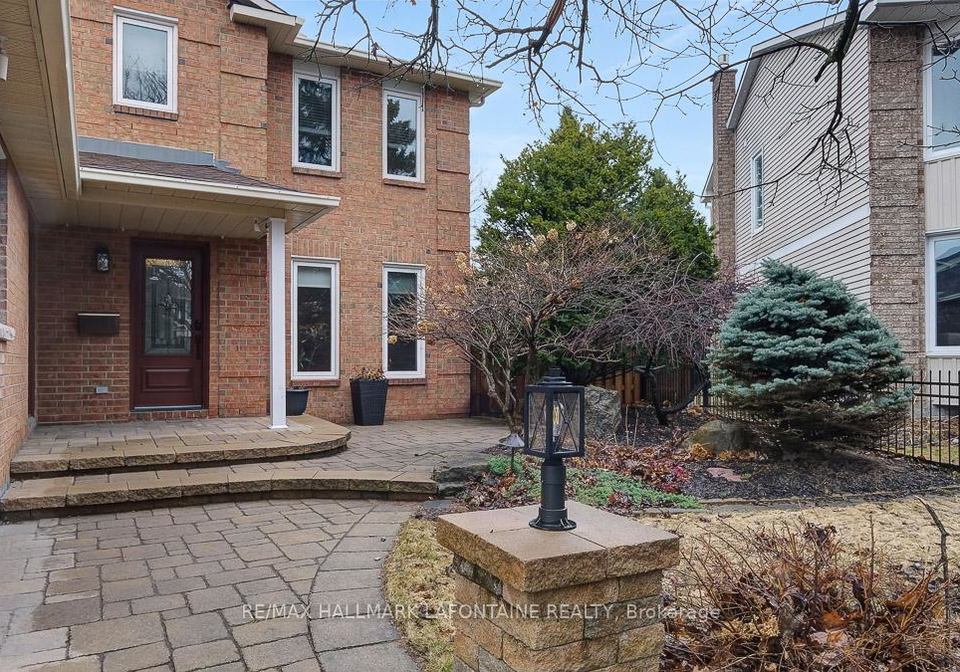 1288-turner-crescent-ottawa-ontario-x12989002