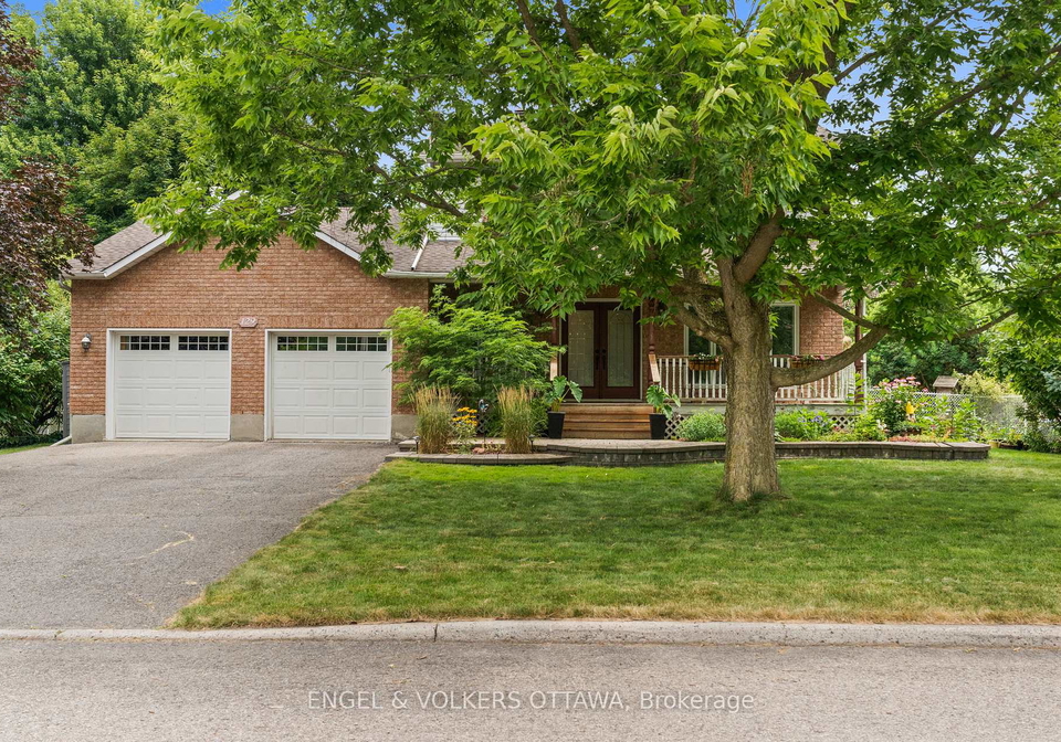 129-corvinelli-crescent-russell-ontario-x12989008