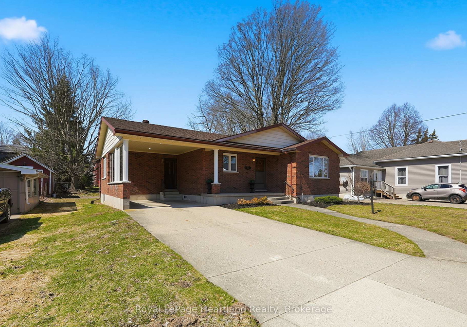 350-edward-street-north-huron-ontario-x12989022