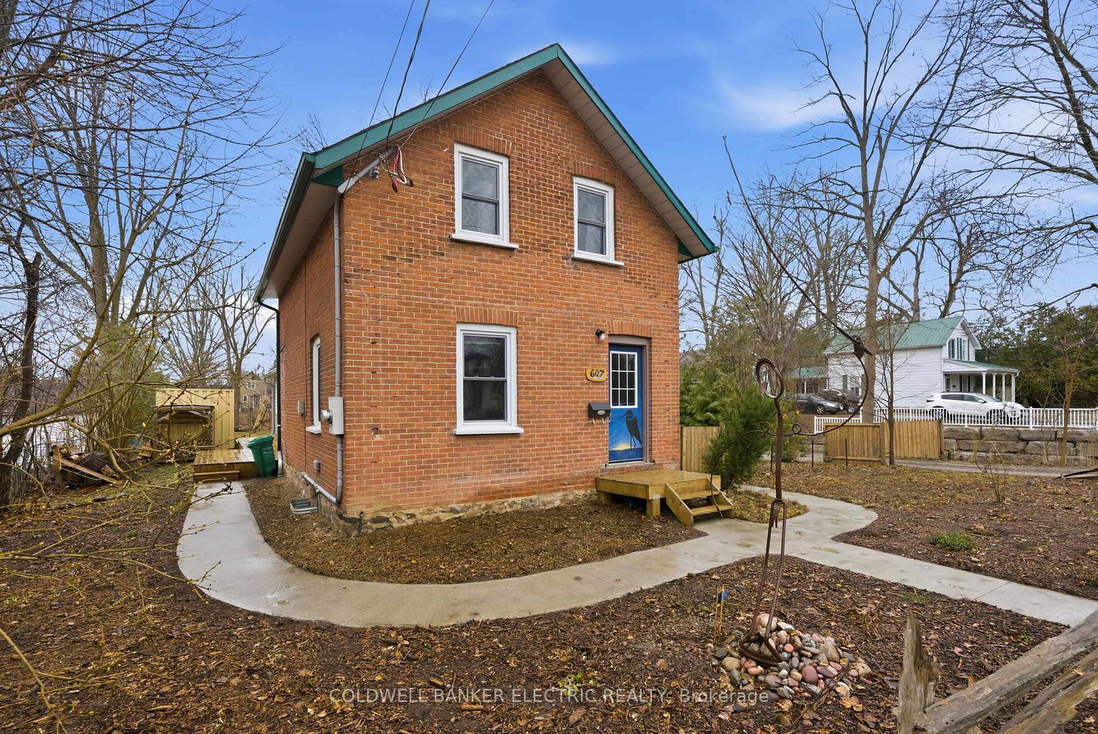607-armour-road-peterborough-ontario-x12989038
