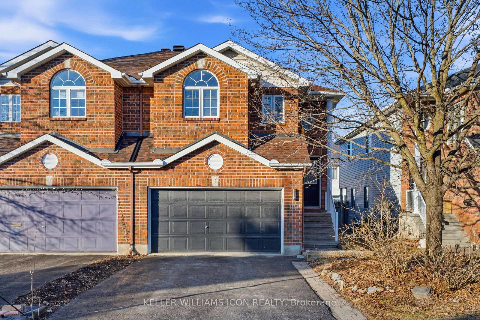 125-castle-glen-crescent-kanata-ontario-x12989046