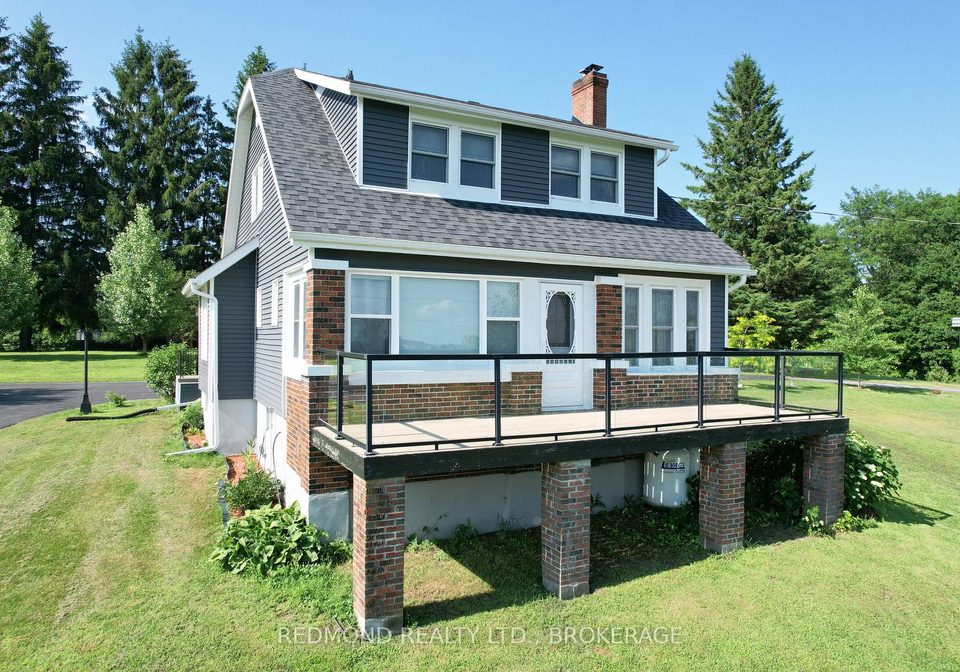 4682-county-road-2-front-of-leeds-seeleys-bay-ontario-x12989066