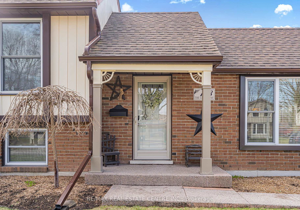 153-the-greenway-cambridge-ontario-x12989304