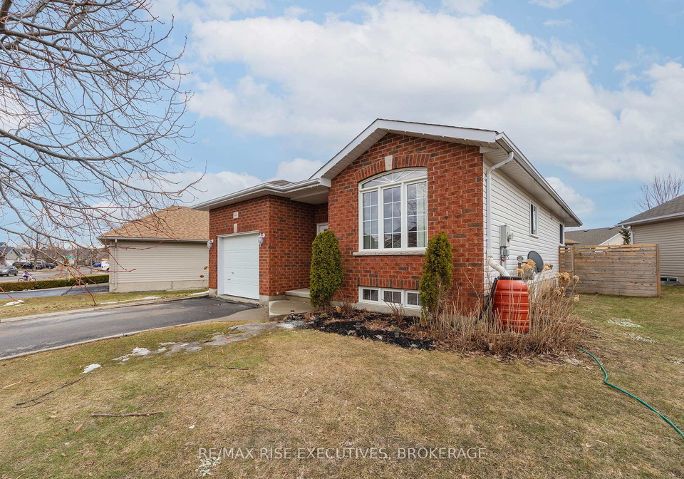 414-abbot-street-kingston-ontario-x12989598