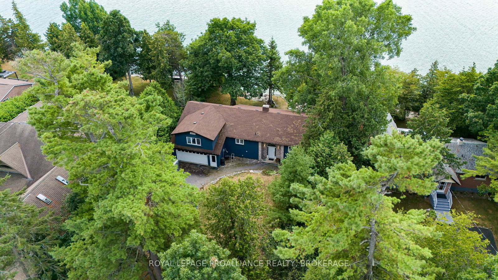 182-nicholson-point-road-loyalist-ontario-x12989608