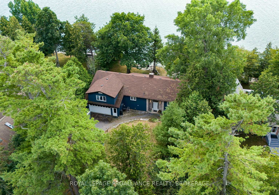182-nicholson-point-road-loyalist-ontario-x12989608