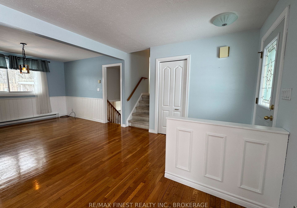 7350-county-road-2-greater-napanee-ontario-x12989820