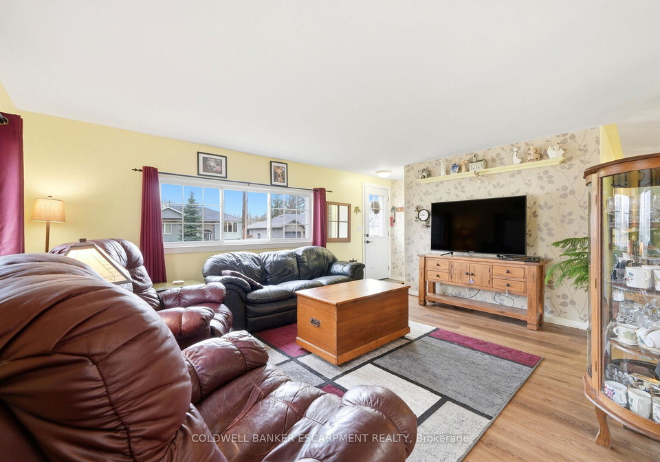 273-elgin-street-s-west-grey-ontario-x12989908