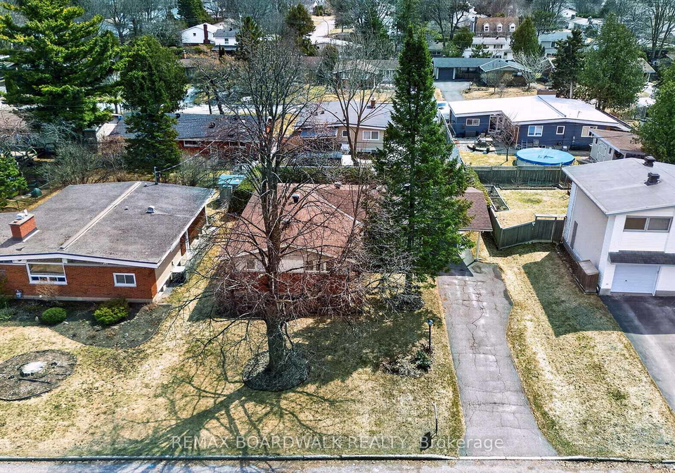 32-bowmoor-avenue-ottawa-ontario-x12989912