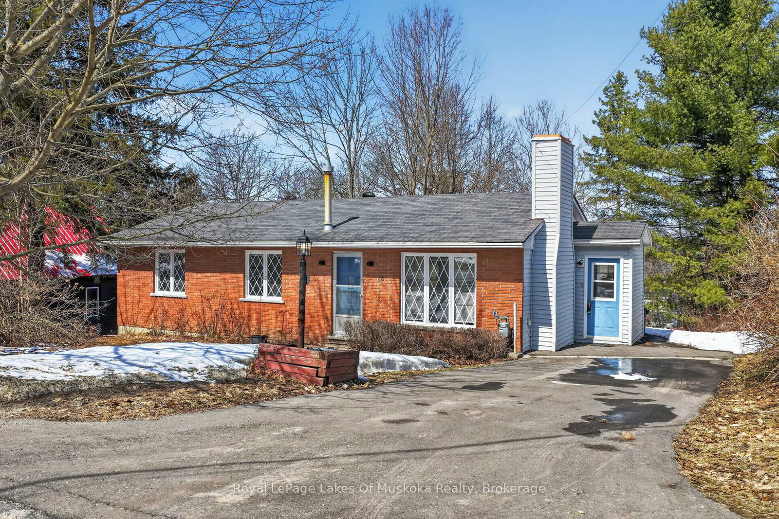 18-johanna-street-huntsville-ontario-x12989920