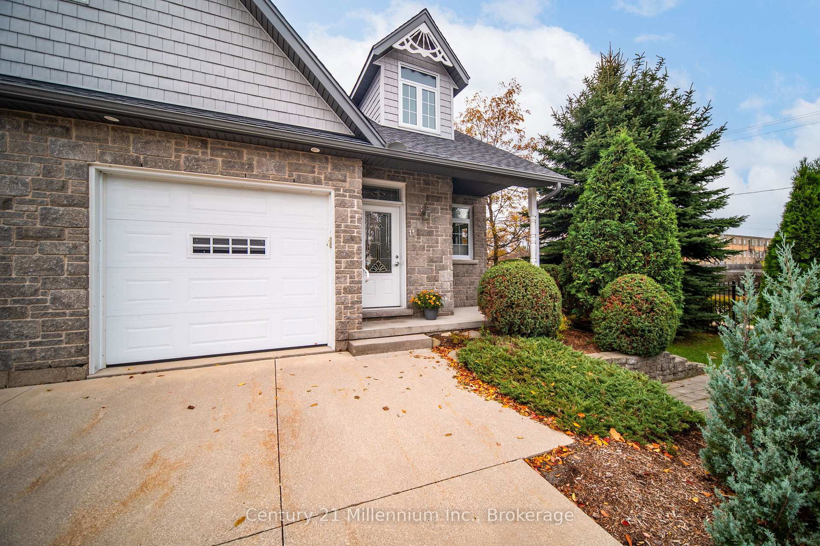 190-morpeth-street-saugeen-shores-ontario-x12989984