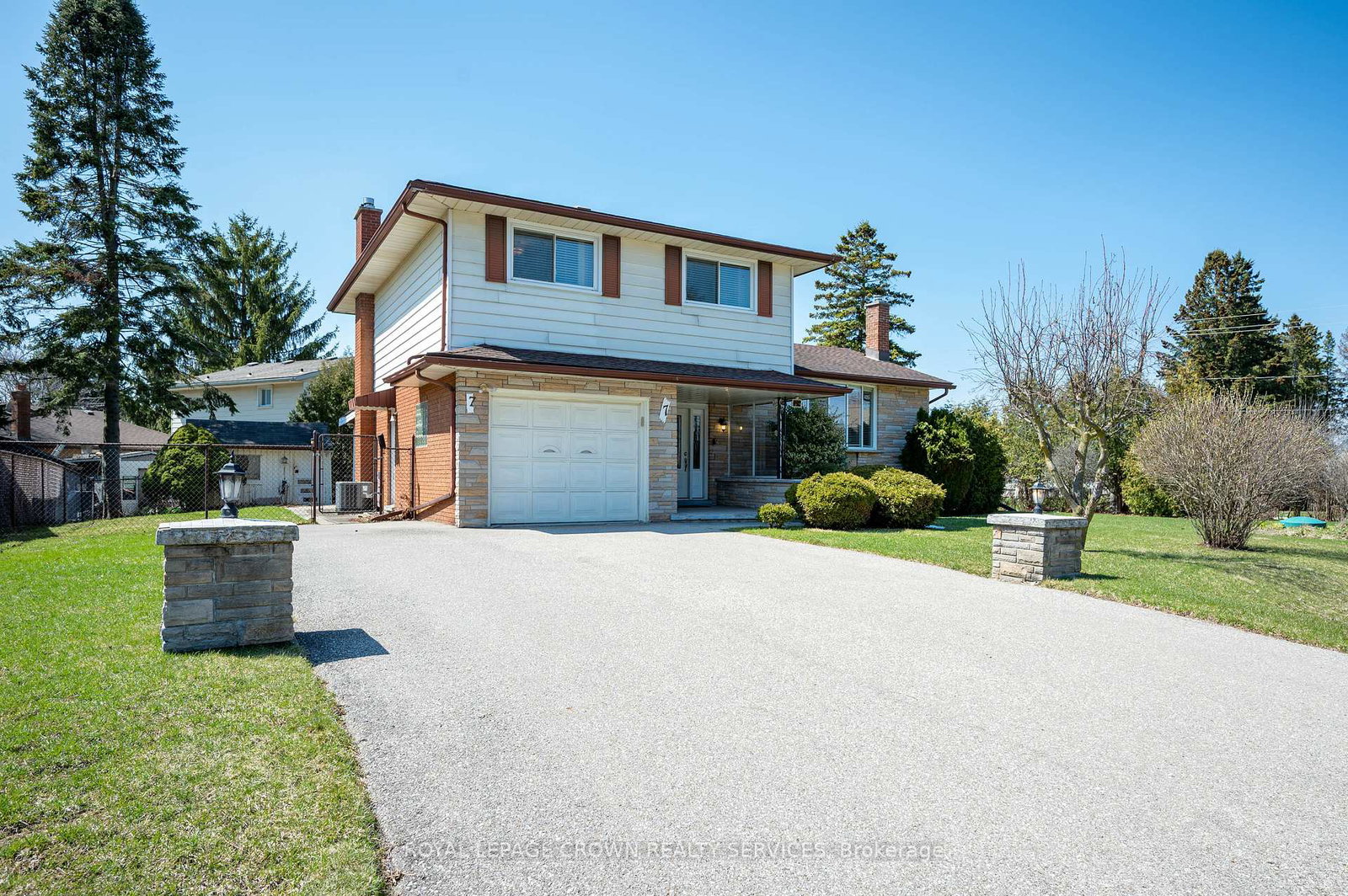 7-lichty-crescent-kitchener-ontario-x12990012