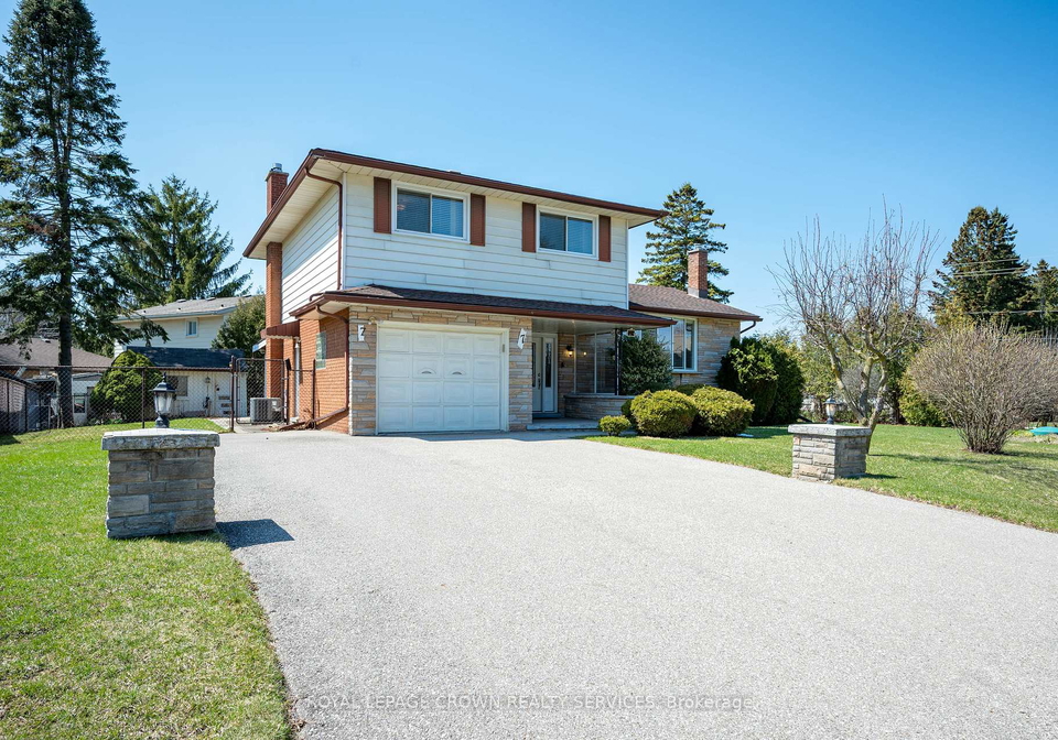 7-lichty-crescent-kitchener-ontario-x12990012