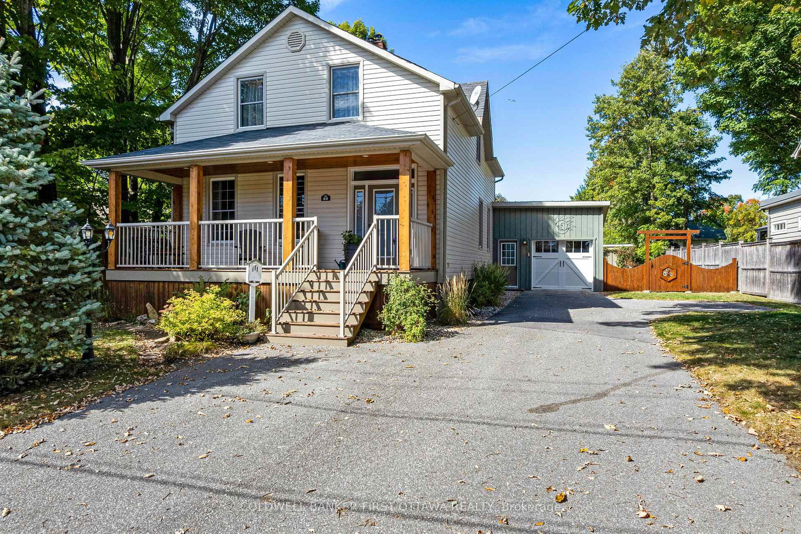 29-leslie-street-perth-ontario-x12990316