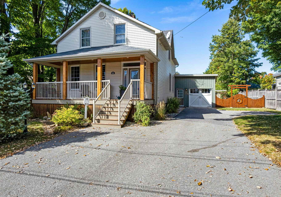 29-leslie-street-perth-ontario-x12990316