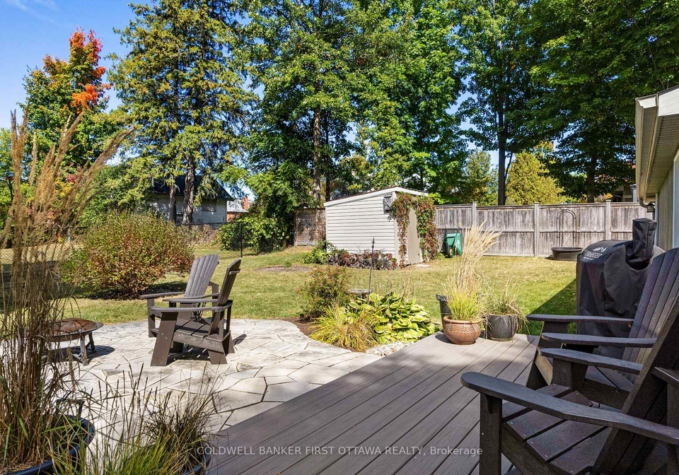 29-leslie-street-perth-ontario-x12990316