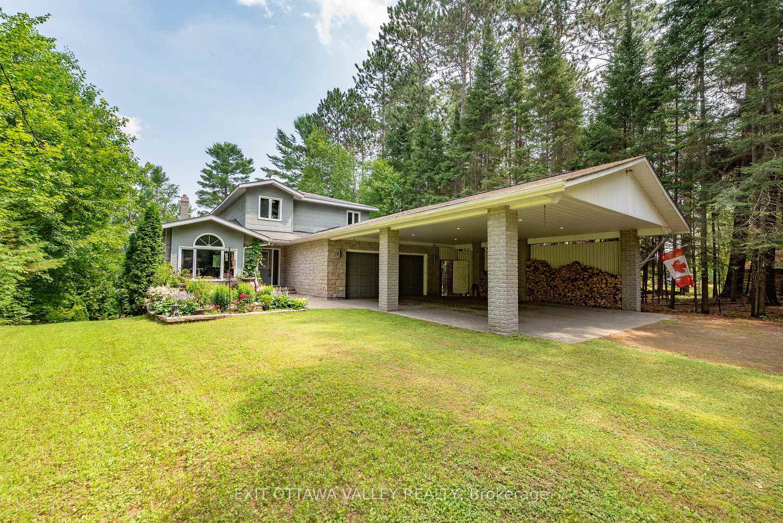 10-ryans-camp-lane-laurentian-hills-ontario-x12990382
