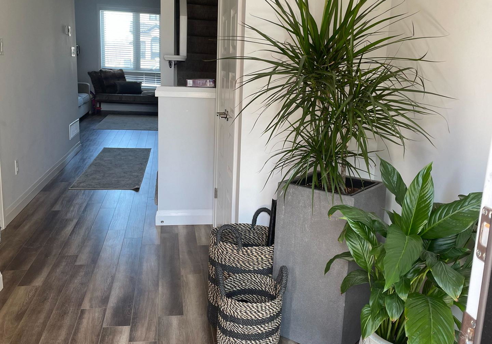 827-kleinburg-drive-e-london-north-ontario-x12990412