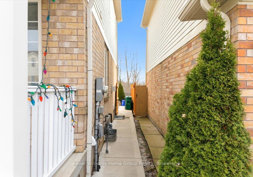 24-baintree-way-cambridge-ontario-x12990590