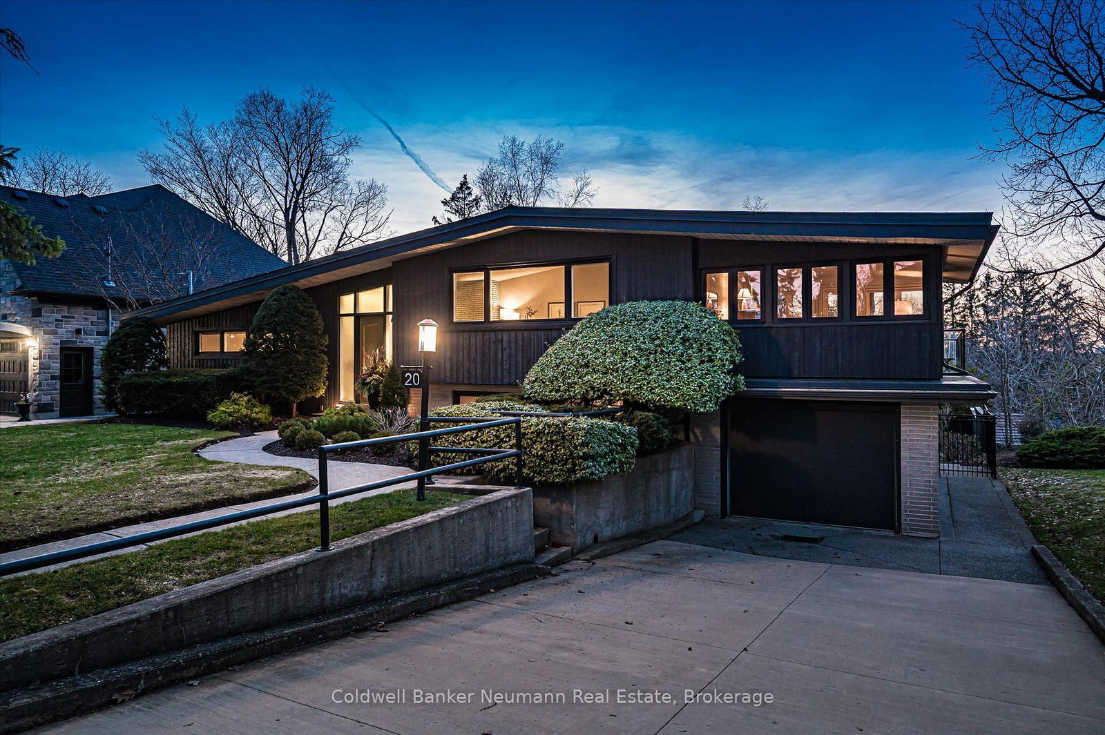 20-harcourt-drive-guelph-ontario-x12990890