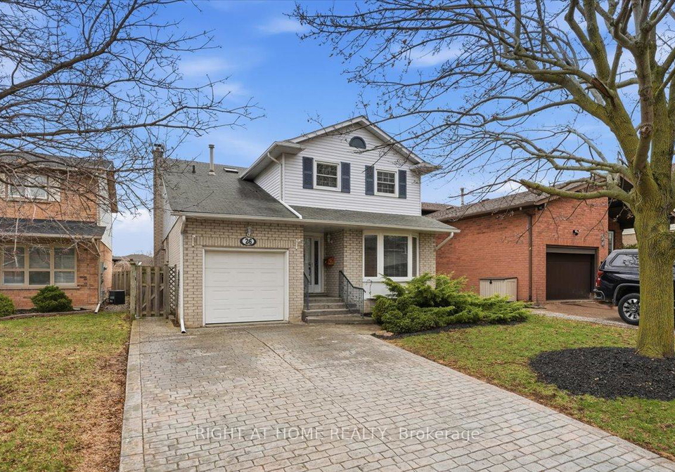26-ellington-avenue-hamilton-ontario-x12990972