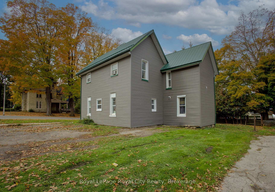 103-patrick-street-e-north-huron-ontario-x12991032
