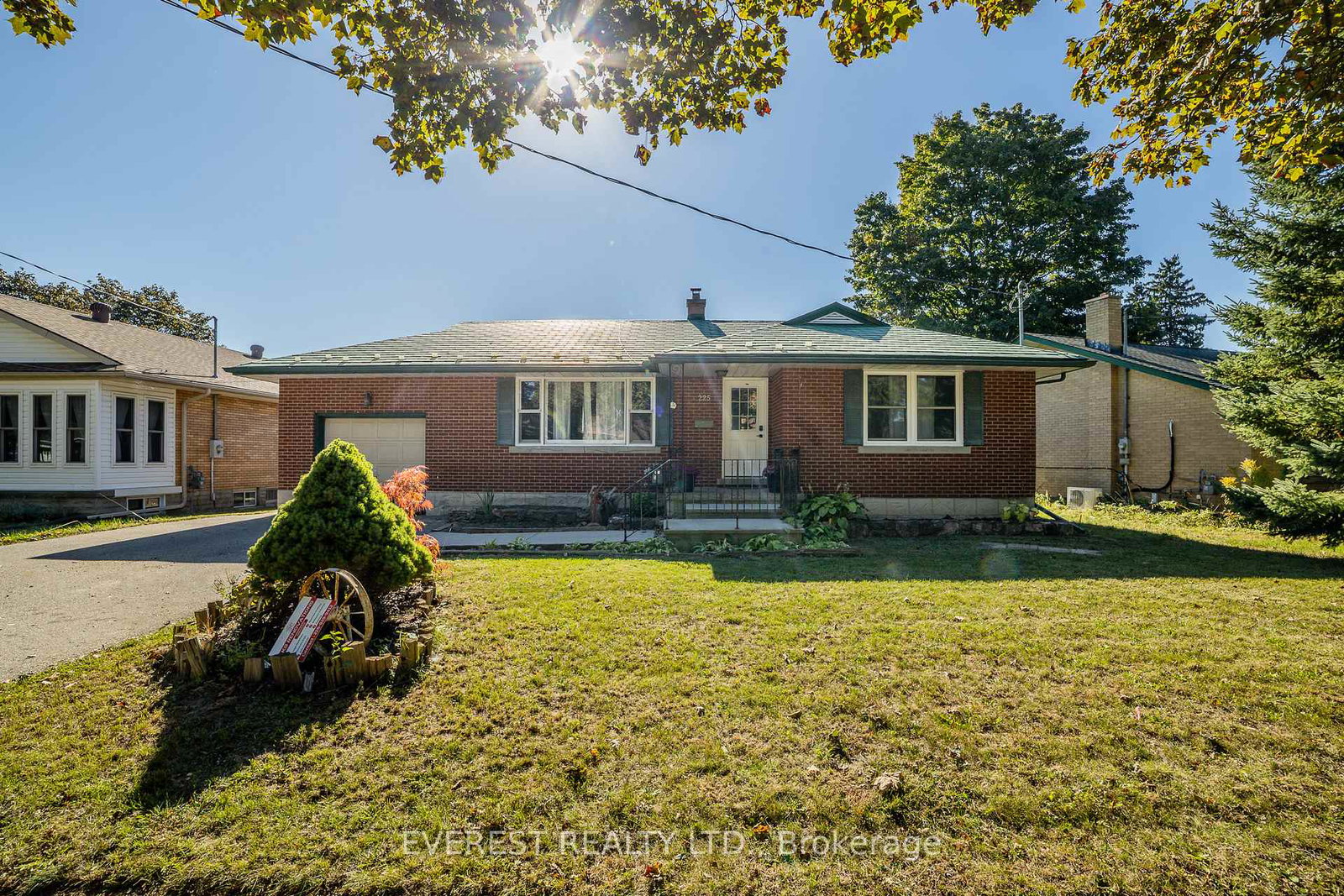 225-woodhaven-road-kitchener-ontario-x12991044