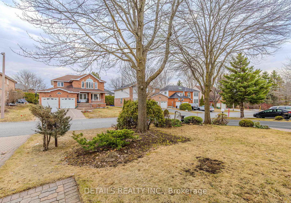 42-rosenfeld-crescent-kanata-ontario-x12991188