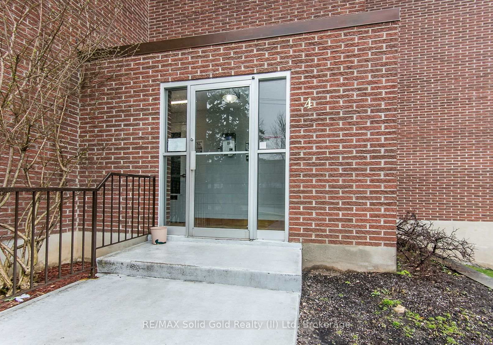 4-avalon-place-kitchener-ontario-x12991320