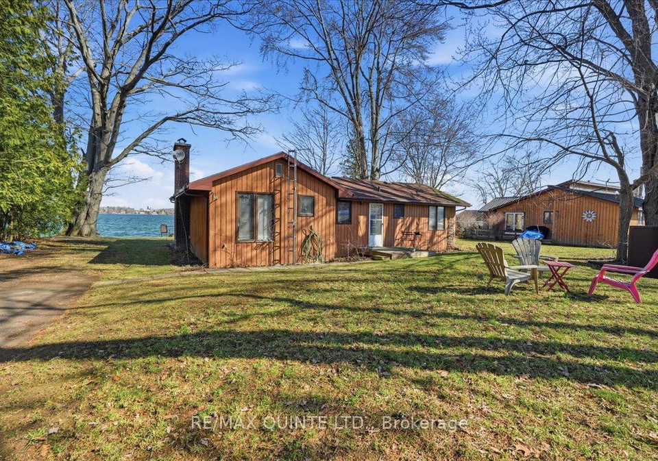 21d-willoughby-lane-prince-edward-county-ontario-x12991470